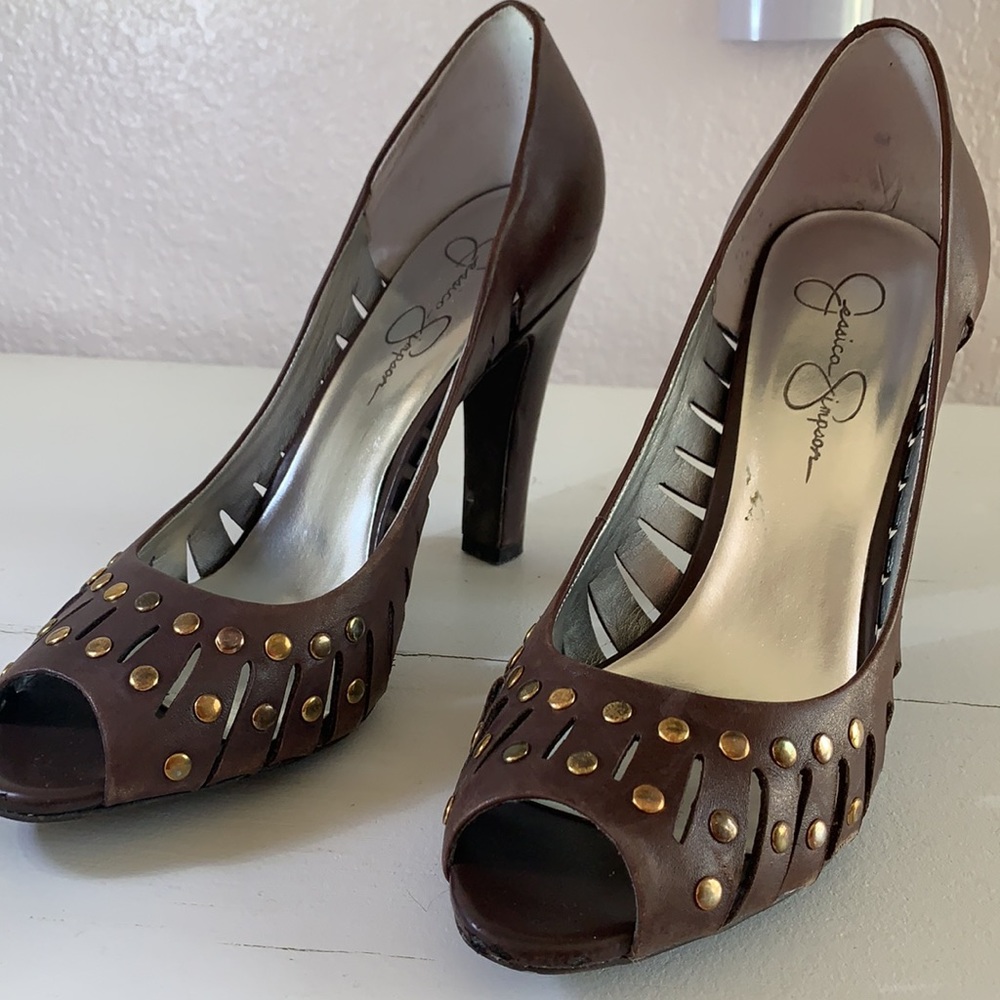 Jessica Simpson heels